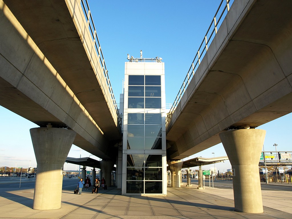JFK AirTrain Lefferts Boulevard Train Station, Queens New … Flickr