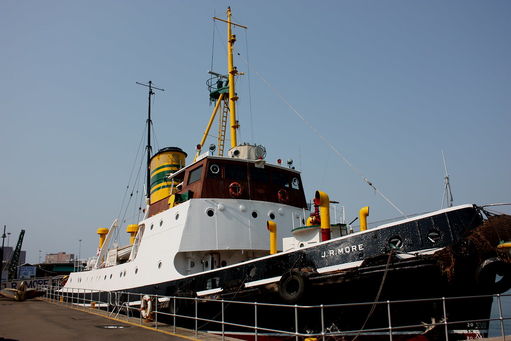 Historic Tug, J. R. More, Durban The historic tug, J.R. Mo… Flickr
