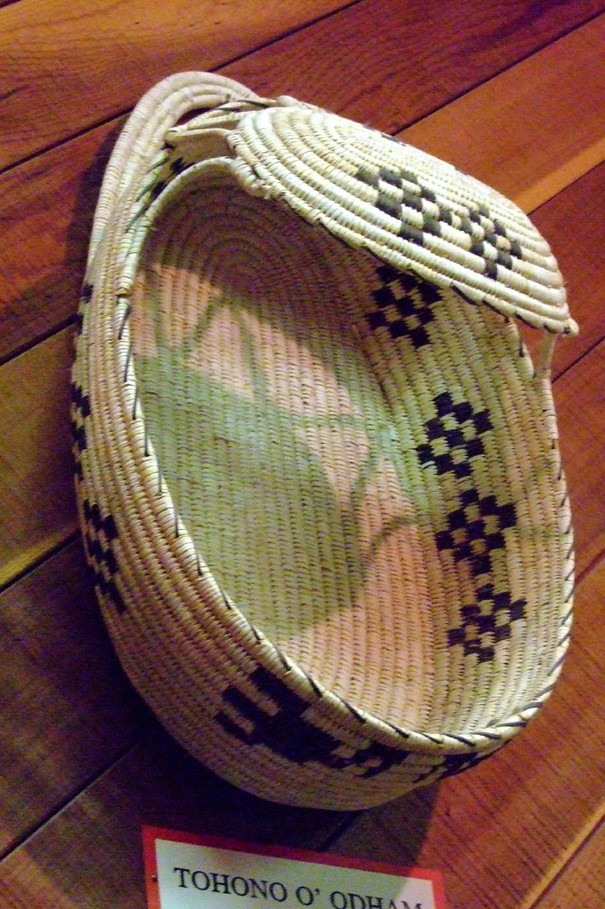 Native American Tohono O Odham infant carrier Photographed… Flickr