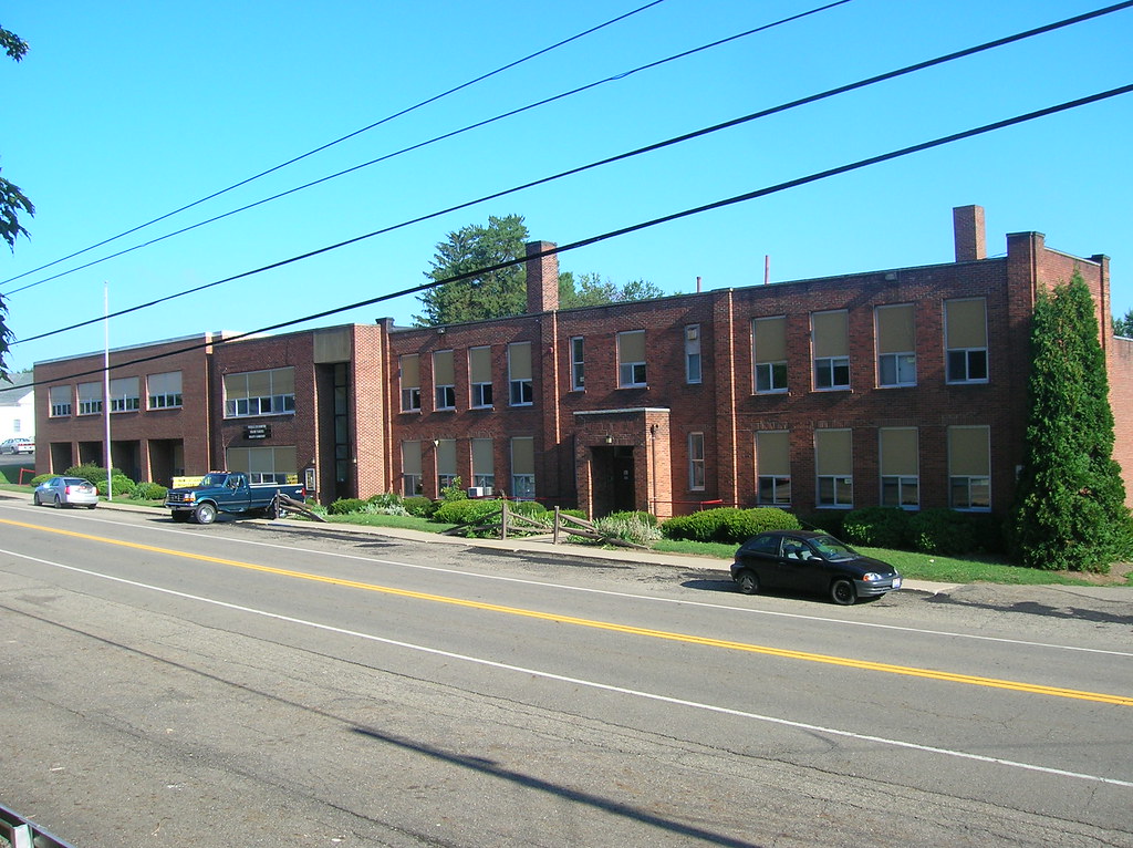 081208 Monroe Township SchoolDellroy, Ohio (2) Aaron Turner Flickr