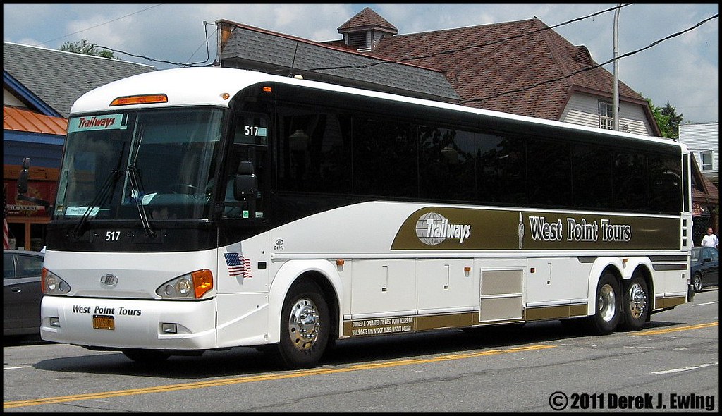 Trailways / West Point Tours Bus 517 In Lake New… Flickr