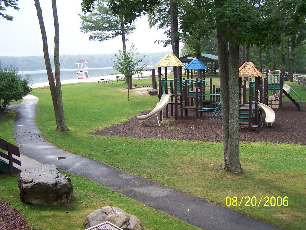 Eagle lake clubhouse Located in Gouldsboro,pa...Eagle Lake… Flickr