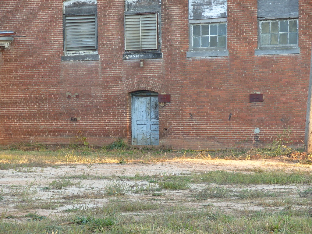 2008 Door Old Woodside Cotton Mill, Simpsonville, SC Flickr
