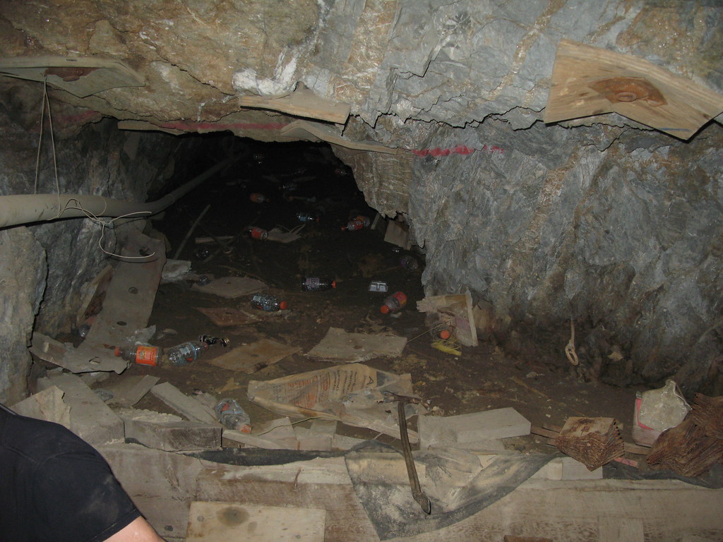 Galena Mine Sand Fill A finished stope level is filled wit… Flickr