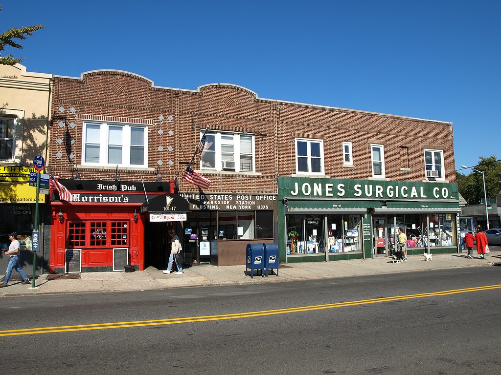 Metropolitan Avenue, Parkside, Flushing, Queens, New York … Flickr