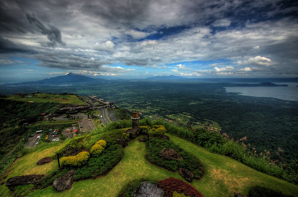 Tagaytay Highlands HDR Ryan Magahis Flickr