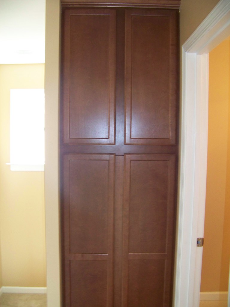 Linen Linen 2nd Floor Hallway J. Morris Flickr