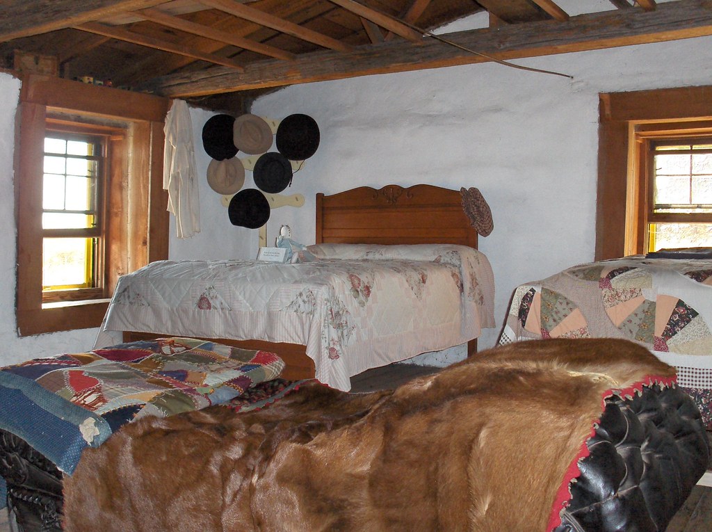 Inside the Sod House on the Prairie; Sanborn, MN Sod House… Flickr