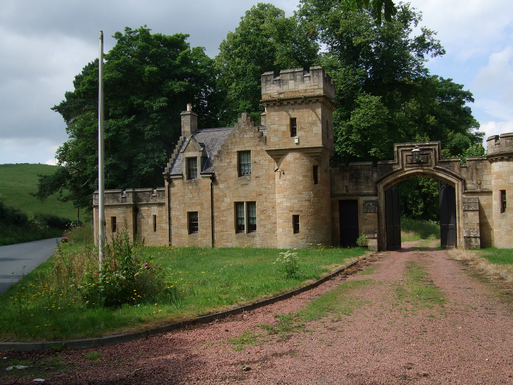 Gatehouse for Lee Castle At Cartland in Lanark Flickr