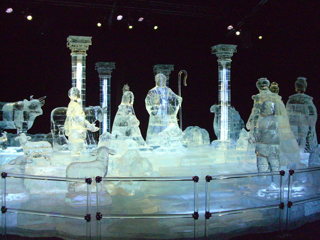ICE! exhibit at the Gaylord Texan Resort ICE! exhibit at t… Flickr