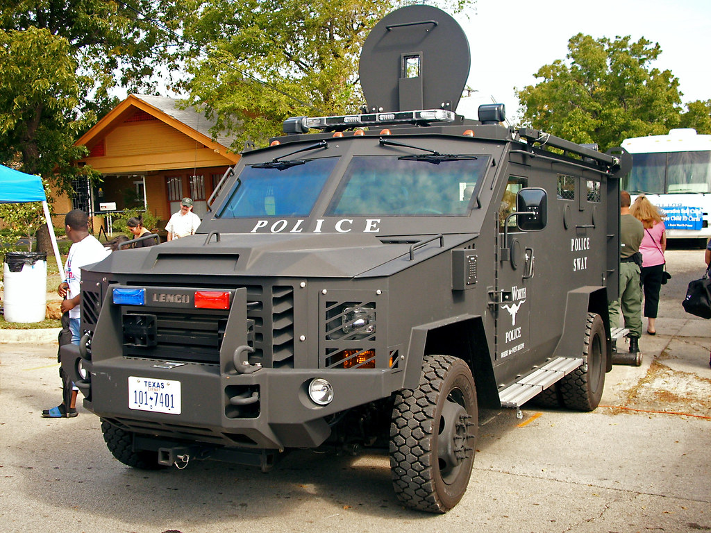 Armored Police SWAT Vehicle, Handley Street Fair An armore… Flickr
