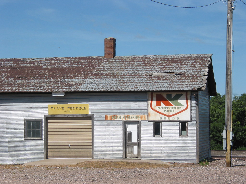 Blue Hill, Nebraska whitewall buick Flickr