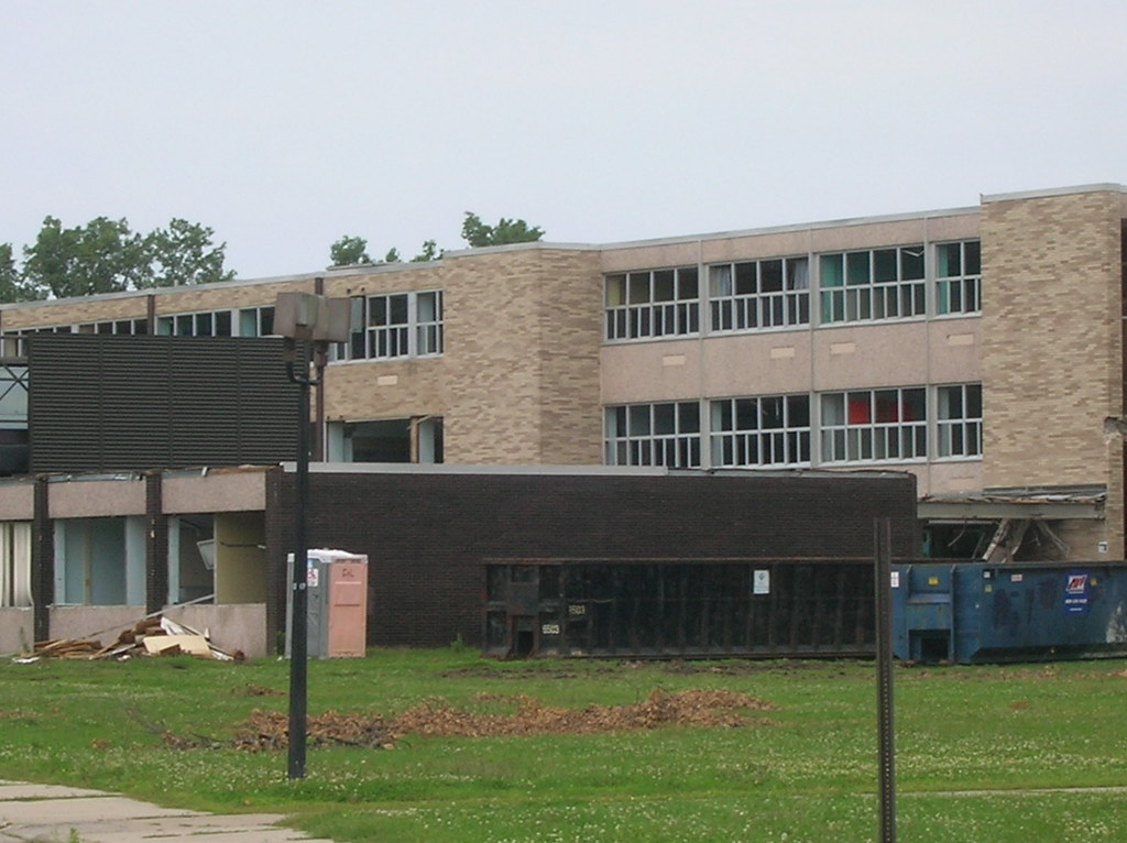 0708 Roy C. Start High School DemolitionToledo, Ohio (6)… Flickr