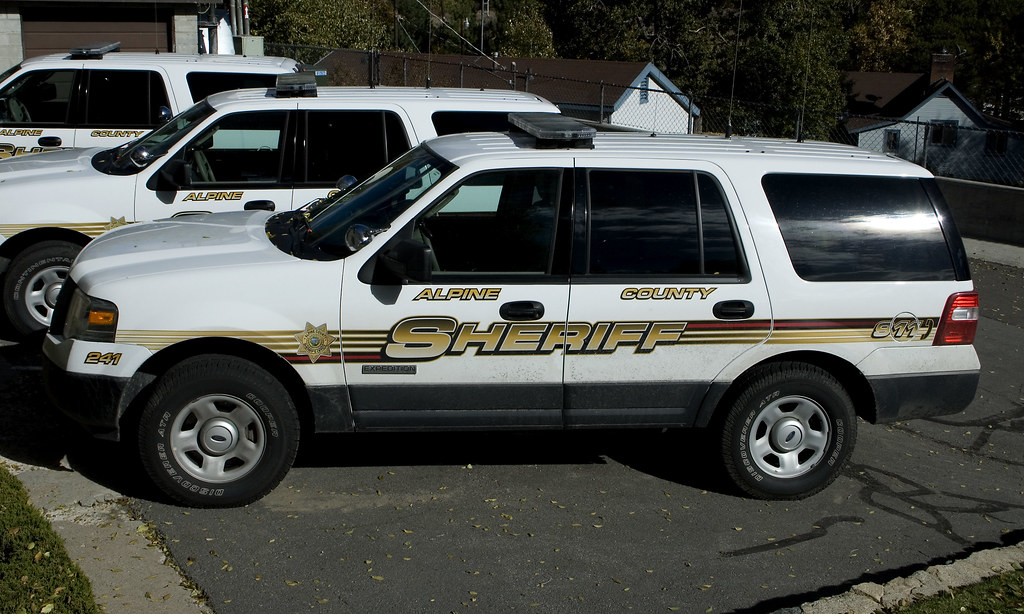 Alpine County Sheriff Parked in Markleeville, Alpine Count… Flickr