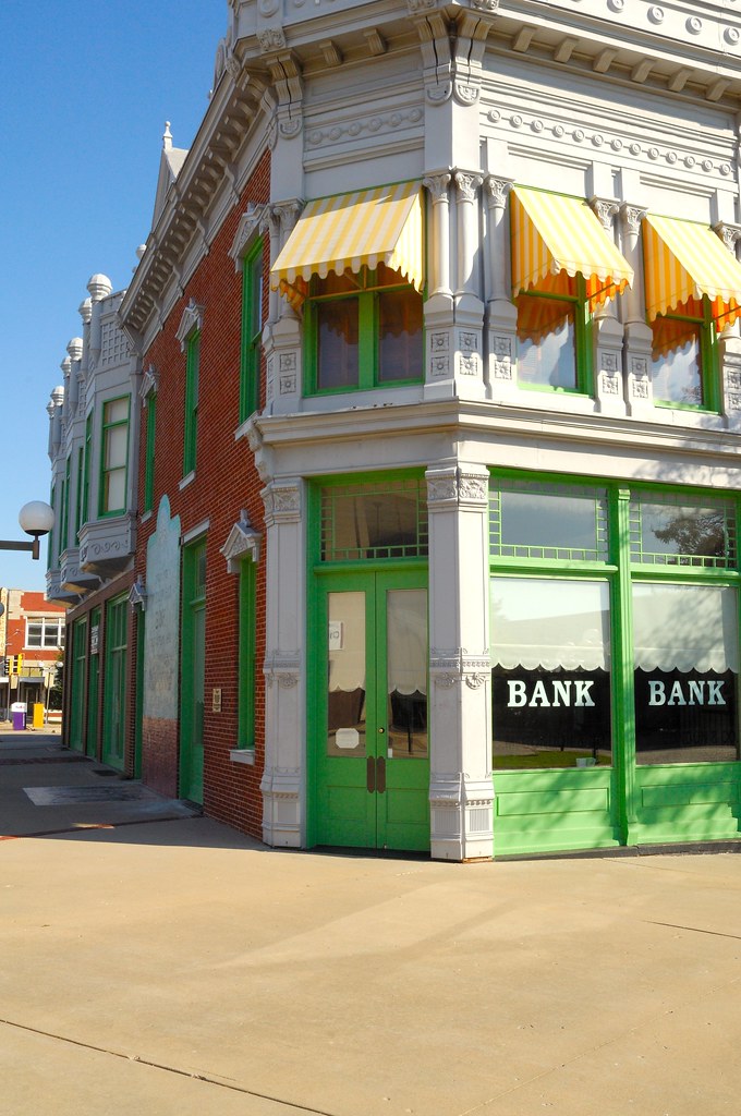 CM Condon Bank, Coffeyville, Kansas In October of 1892 the… Flickr