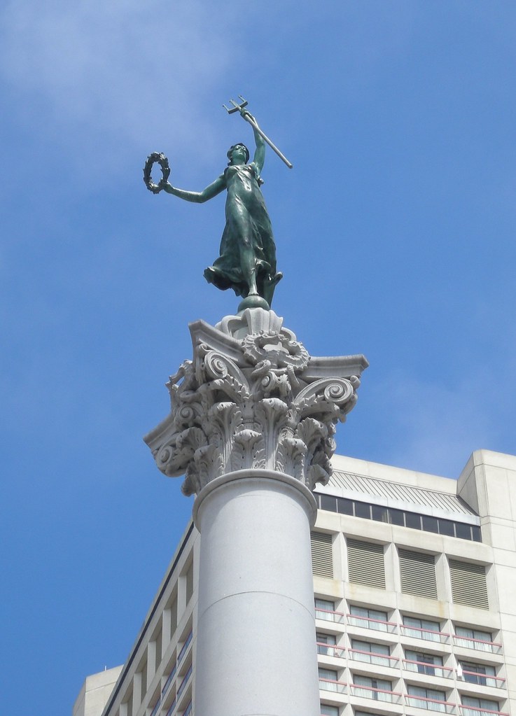 Victory Statue In Union Square San Francisco's monument to… Flickr