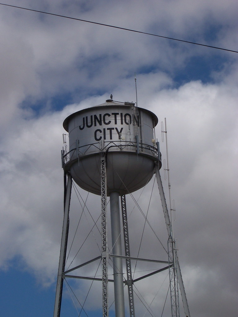 Junction City Watertower Junction City, Oregon August 2008… Flickr