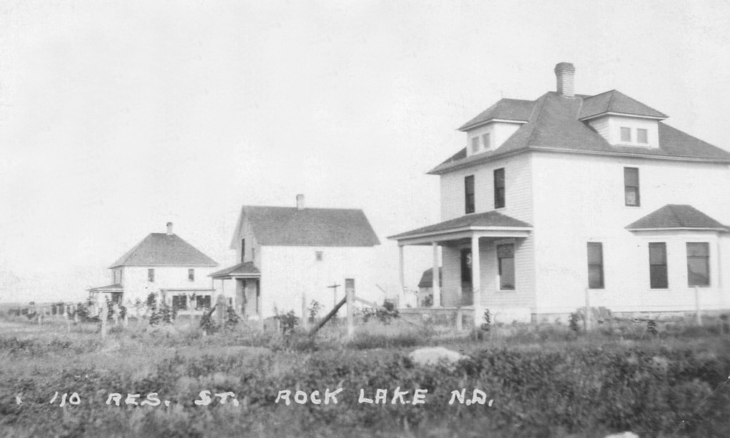 Residence Scene, Rock Lake, North Dakota A postcard view o… Flickr