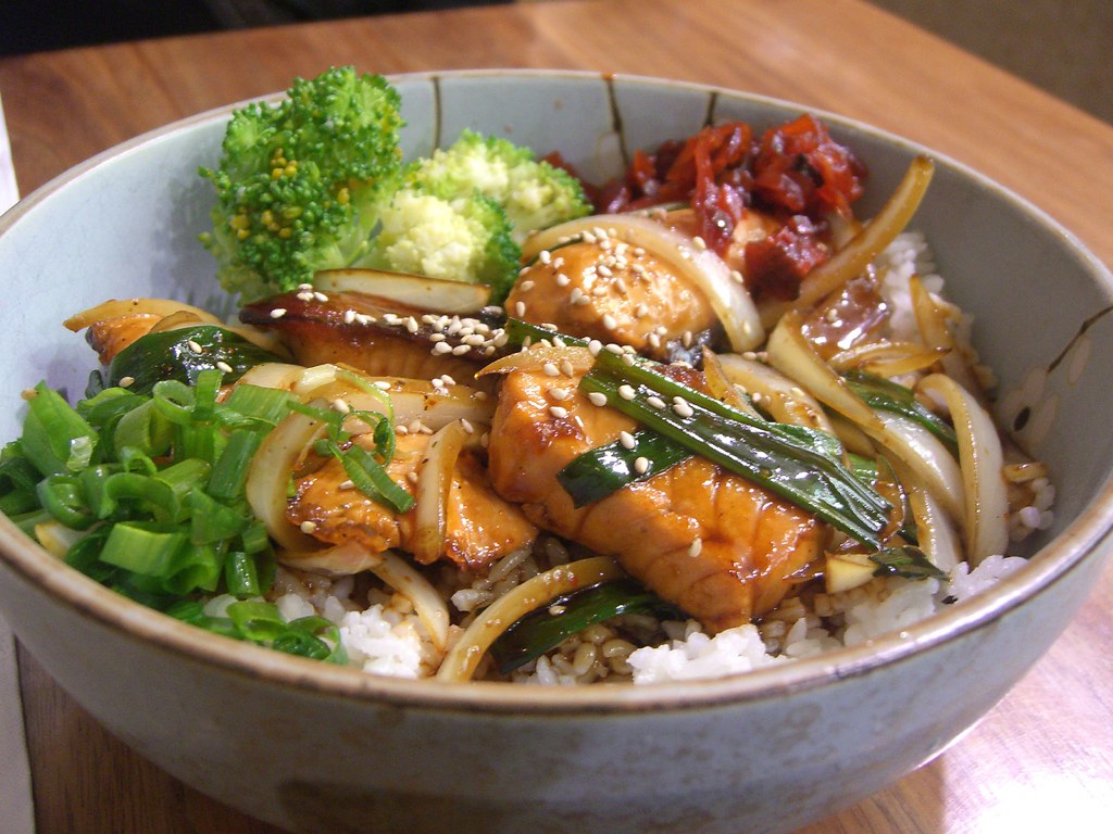 Sake Yaki Don Ishikai AUD9.50 Sake Yaki Don Ishikai AU… Flickr