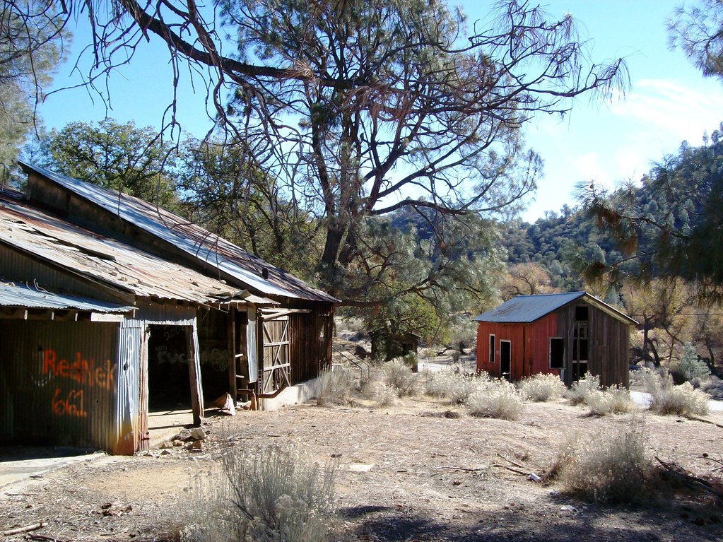 walkerbasin47 Walker Basin, Kern County, CA. Ruins of the … Flickr