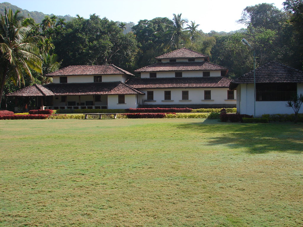 Kuvempu's house in Kuppalli... Kuvempu's House Kuppalli.… Flickr