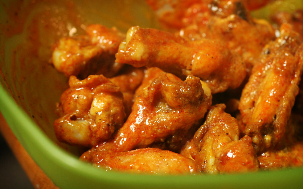 spicy garlic Jonathan made amaaazing wings, with a copycat… Flickr