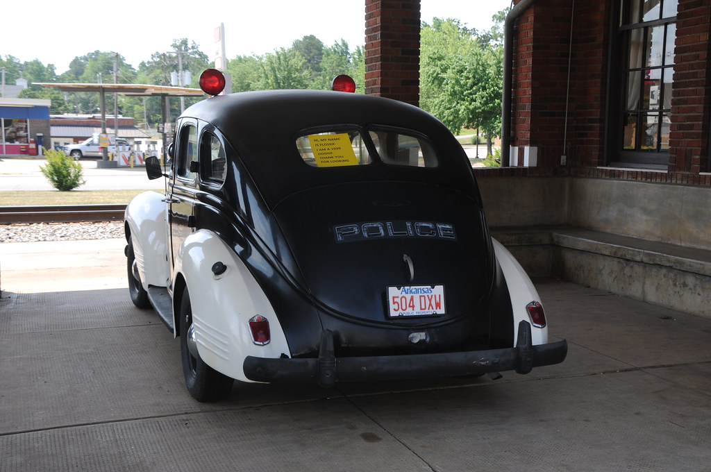 1939 Dodge Mena, Arkansas Police car. DAN & LEILA PARKER Flickr