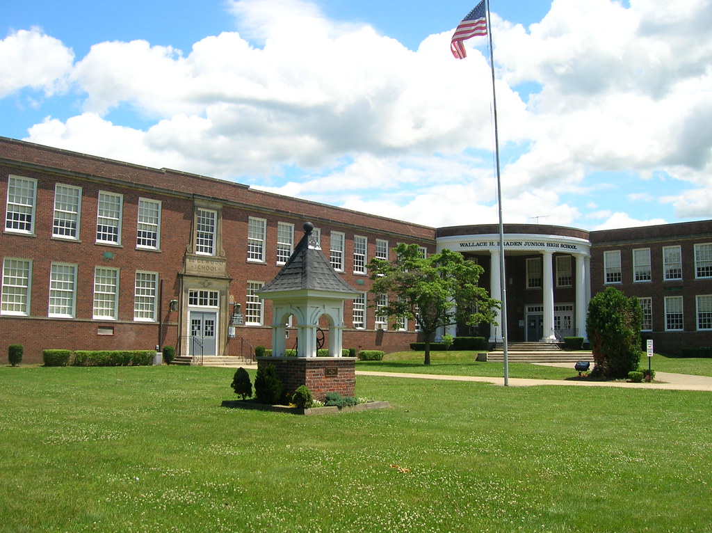 Edgewood SchoolAshtabula, Ohio Aaron Turner Flickr