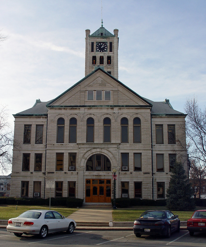 Taylorville IL Christian County Courthouse, East Facade … Flickr