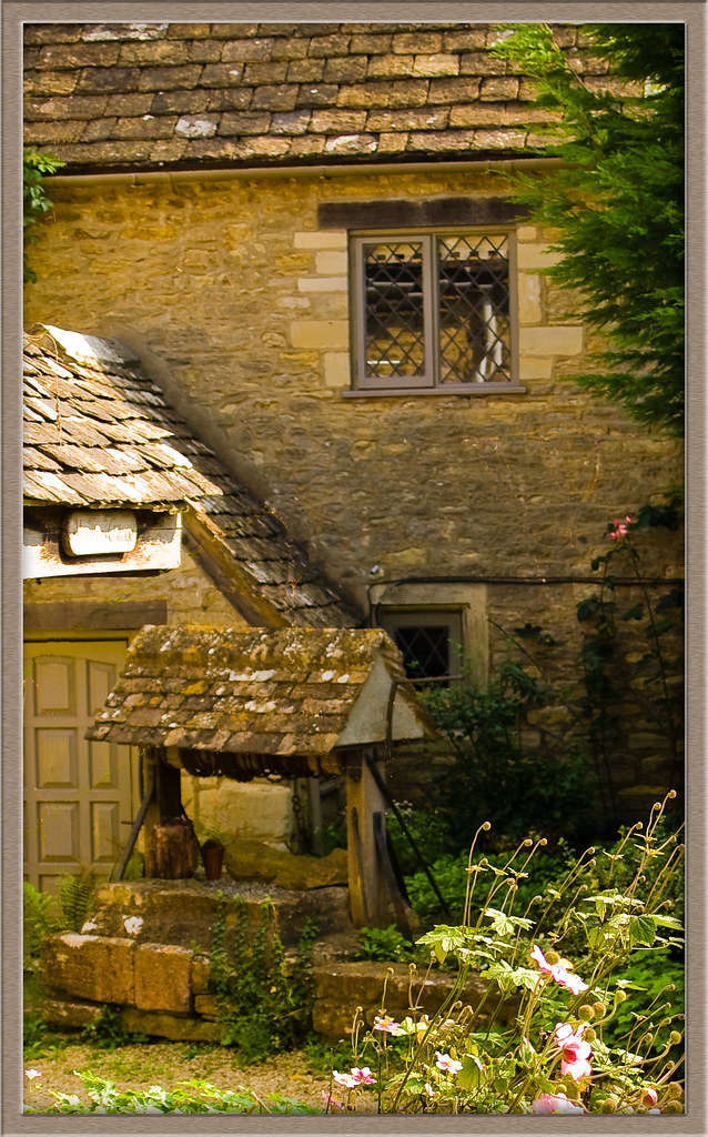 Old house with water well in Bibury, Gloucestershire Flickr