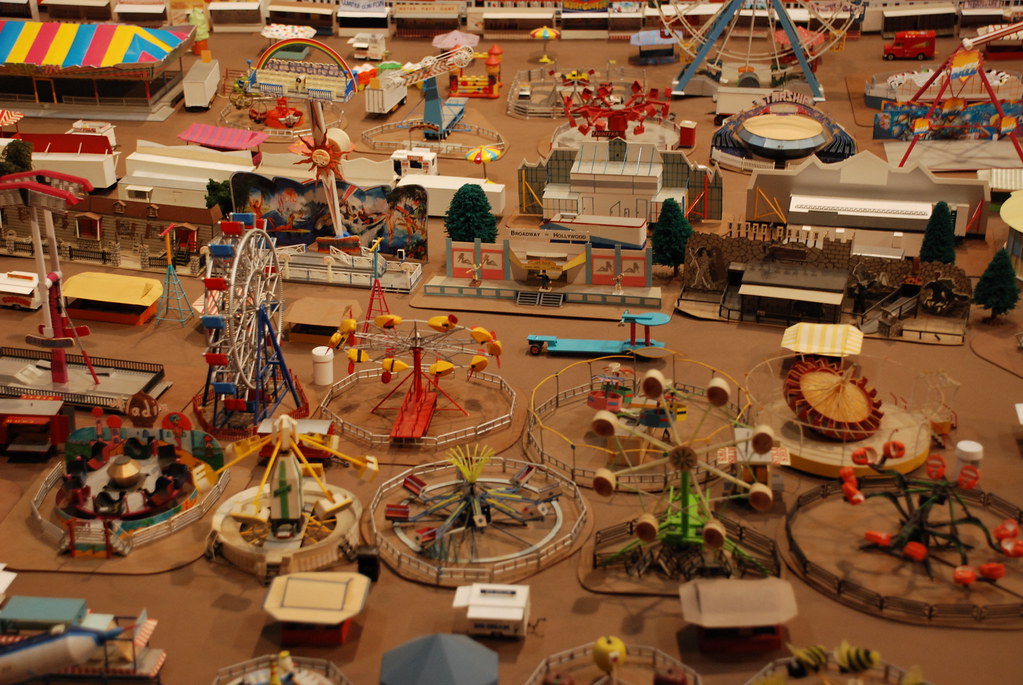 Carnival Model At the New York State Fair. Joe Shlabotnik Flickr