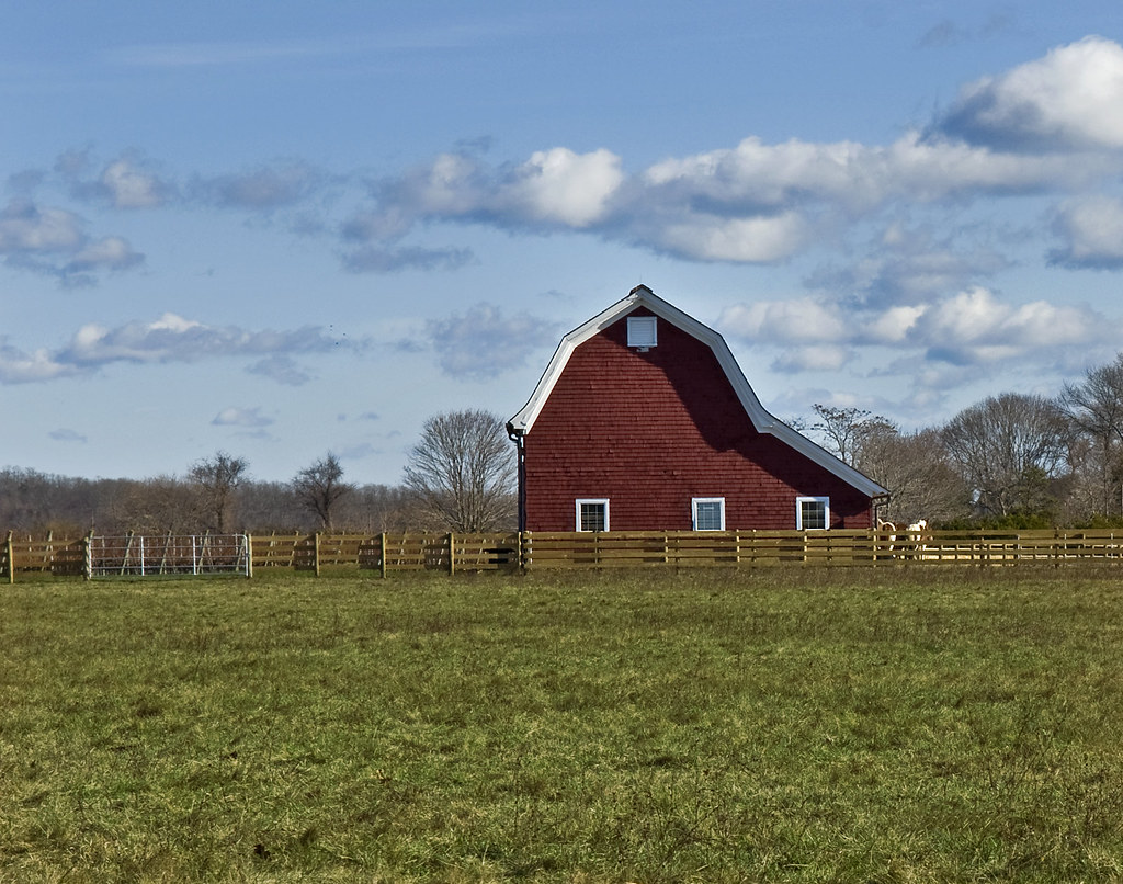 Long Island Barn On the North Fork in Mattituck, Long Isla… Alida Thorpe Flickr