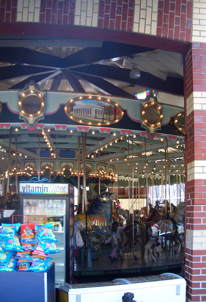 Indoor Carousel Prospect Park, Brooklyn keinekueche Flickr