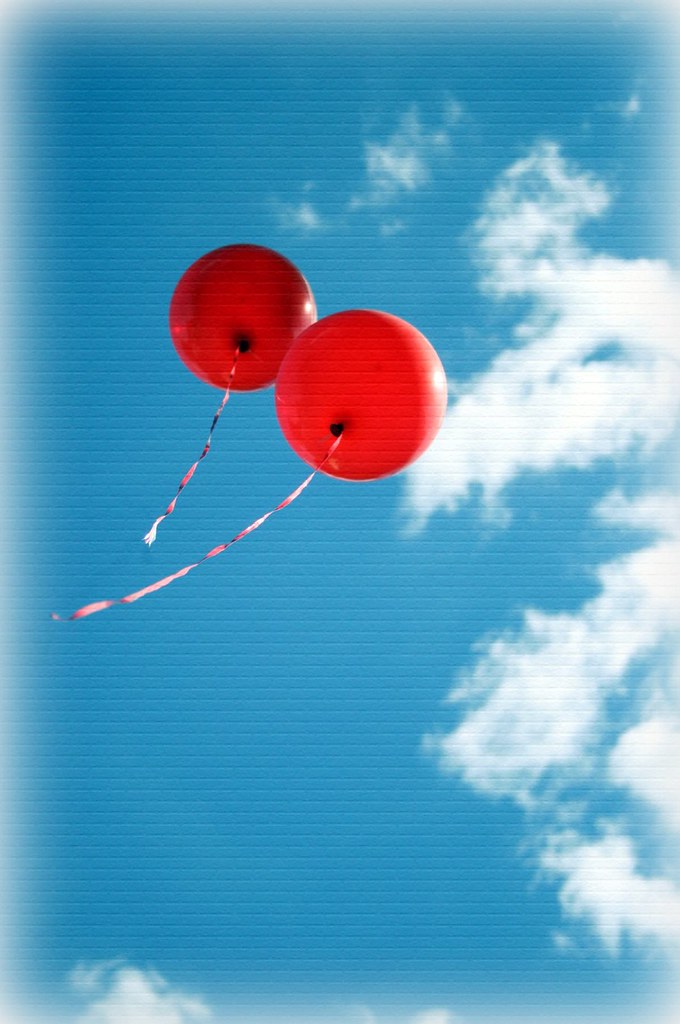 Balloons to Heaven (Up and Away) ©2008 luna.nik All