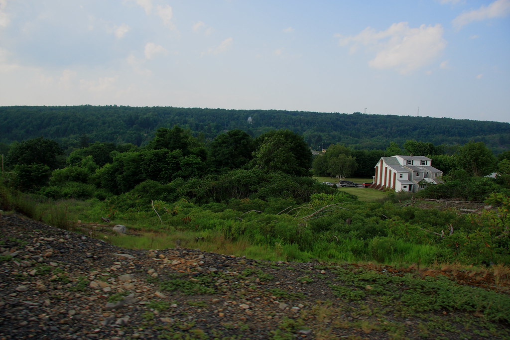 Centralia, PA One of the few remaining houses left in Cent… Flickr