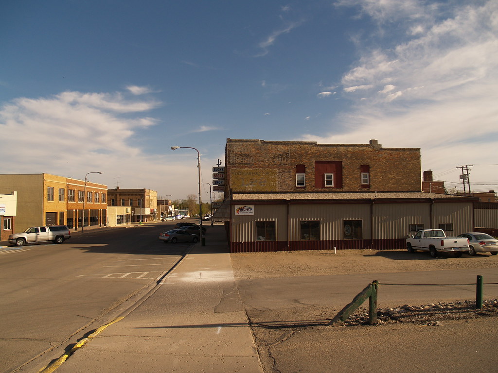 Rugby, North Dakota Andrew Filer Flickr