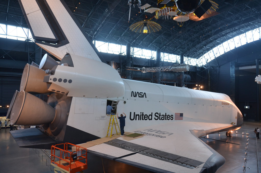 Steven F. UdvarHazy Center Space Shuttle Enterprise (sta… Flickr
