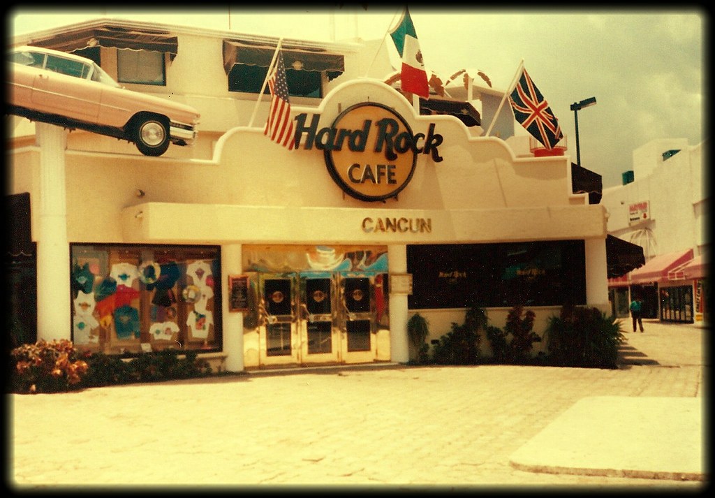 Hard Rock Cafe in Cancun Mexico Hard Rock Cancún Boulevard… Flickr