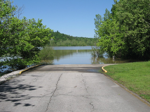 High water at Nolin River Lake May 4th 1005 Iberia Boat R… Flickr