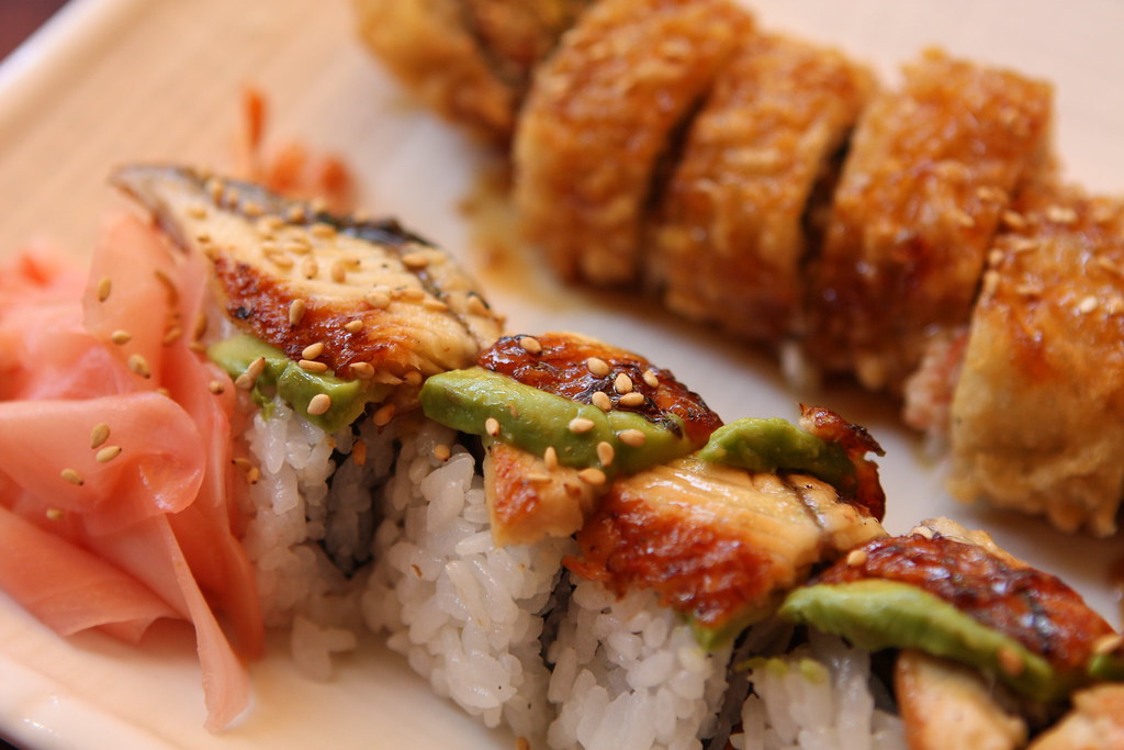 dragon roll and deep fried california roll at I {heart} Te… Flickr
