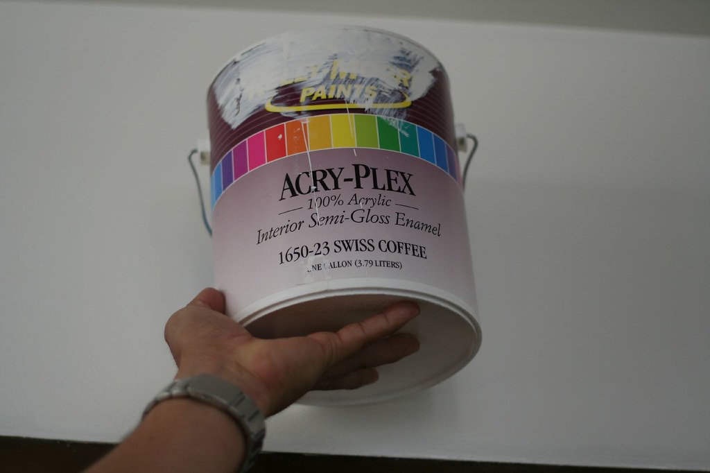 Kelly Moore Swiss Coffee Semi Gloss Benjamin Moore Swiss Coffee