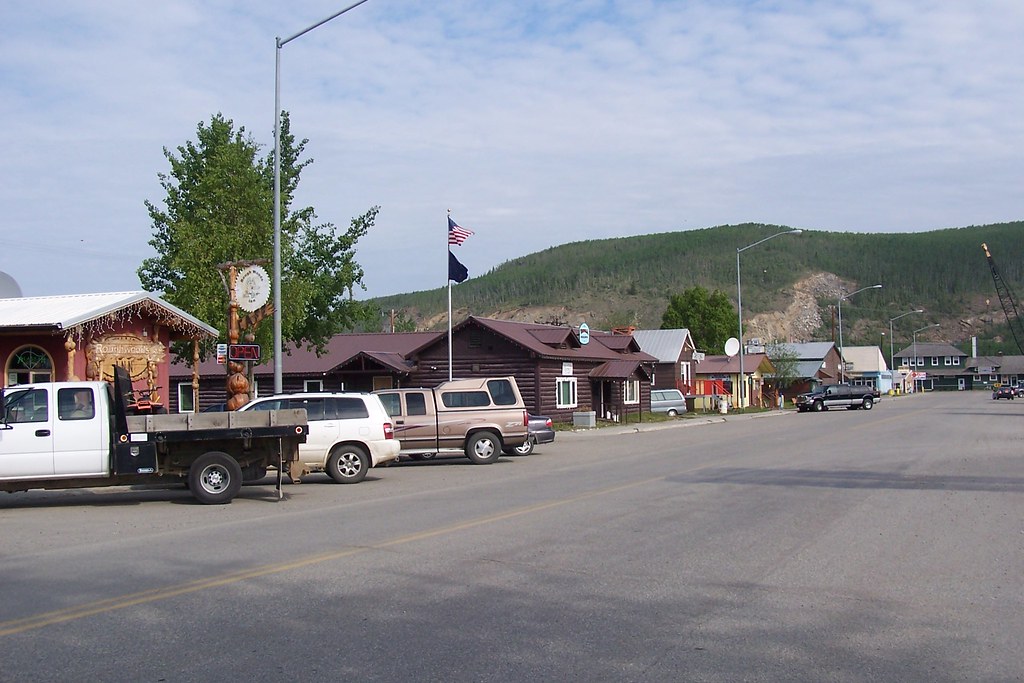 Beautiful Downtown Nenana, Alaska The small town of Nenana… Flickr