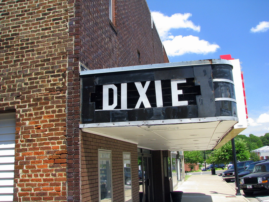Dixie Theater Now the Marshall Co. Community Theater Lewis… Flickr