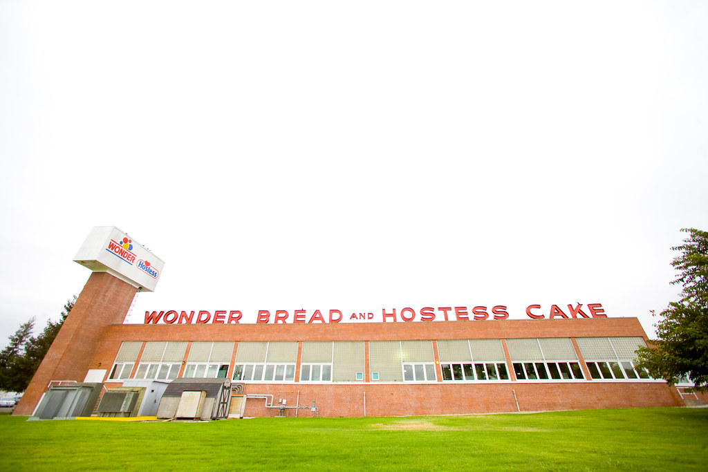Wonder Bread and Hostess Cake, Plate 3 Wonder Bread Hostes… Flickr