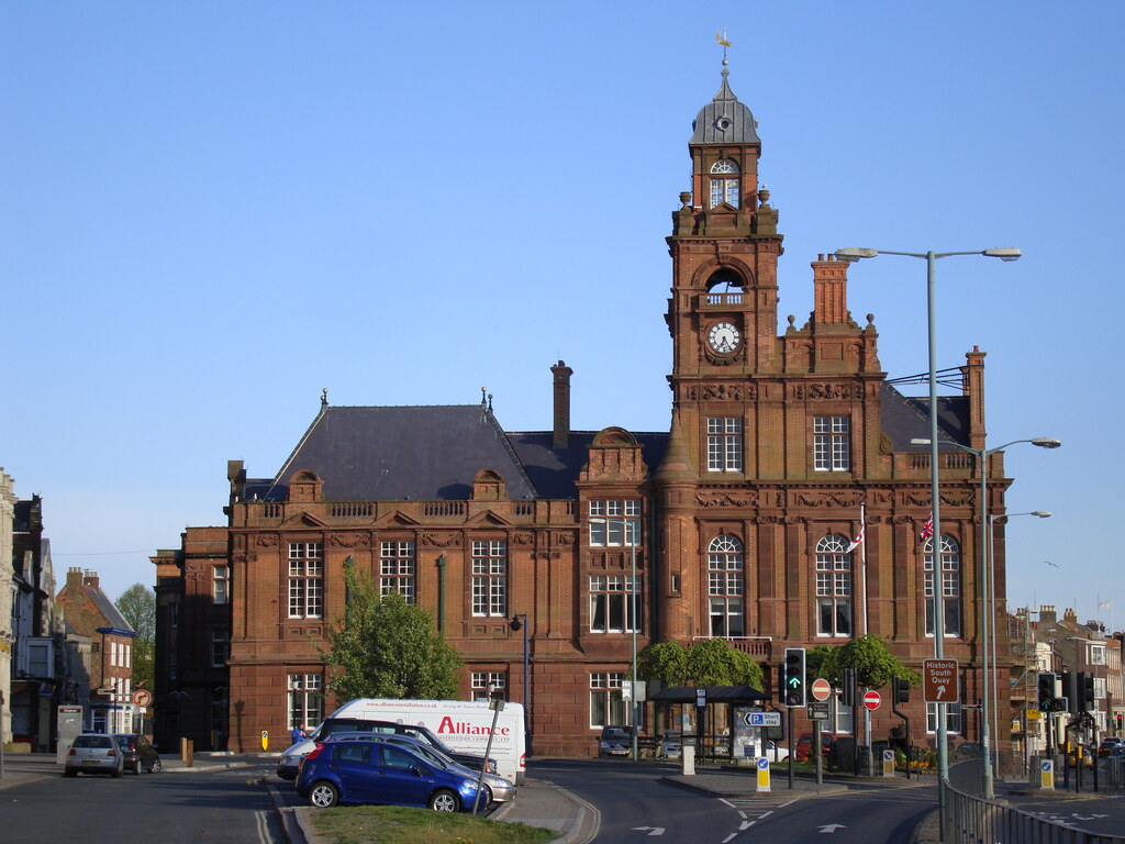 Great Yarmouth town hall The town hall in Great Yarmouth i… Flickr