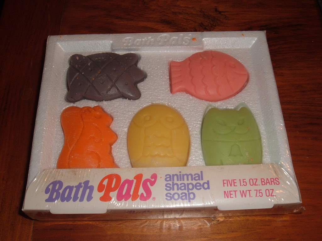 1970 Pals Vitamins Bath Pals Soap Set Unopened, I love tho… Flickr