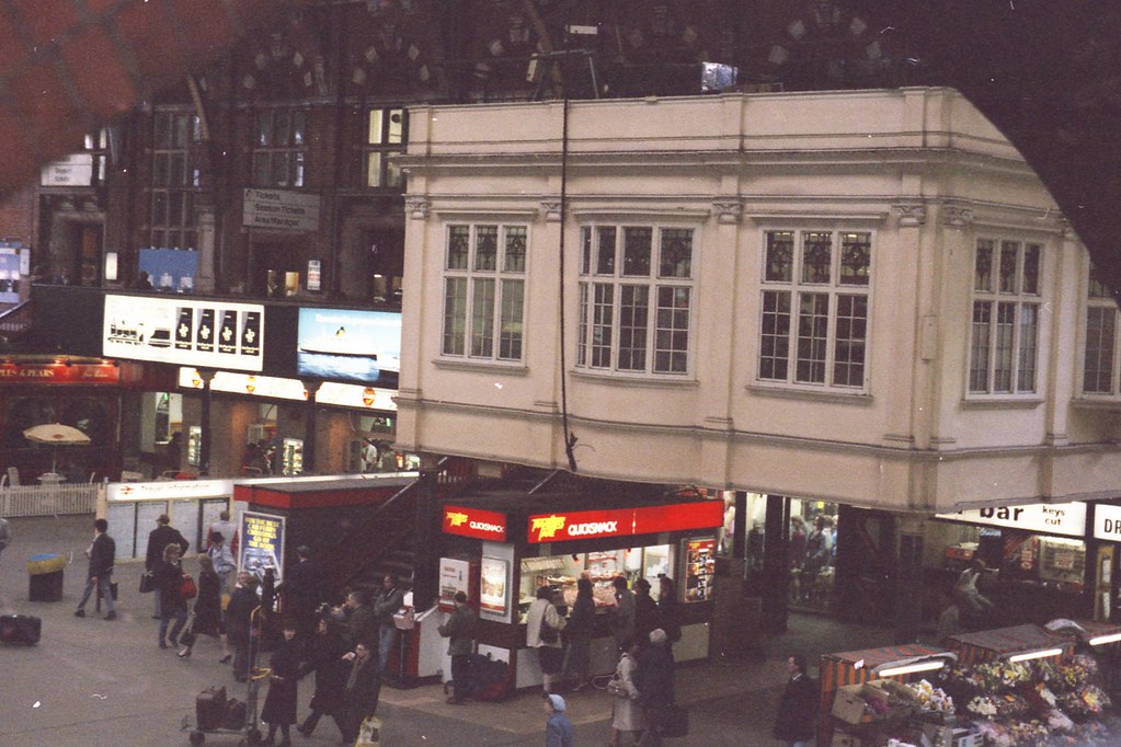 Liverpool St Station 1986 TimSW2008 Flickr