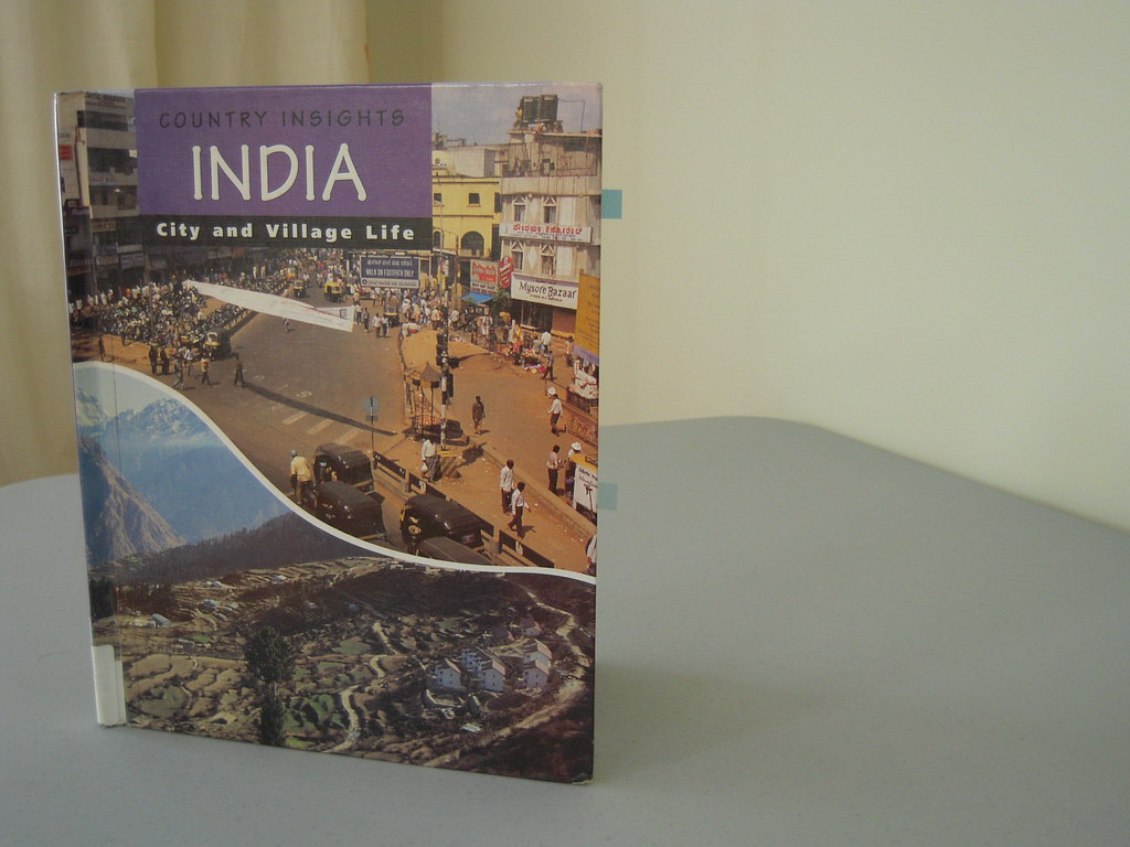 India Village and City Life book Country Insights India