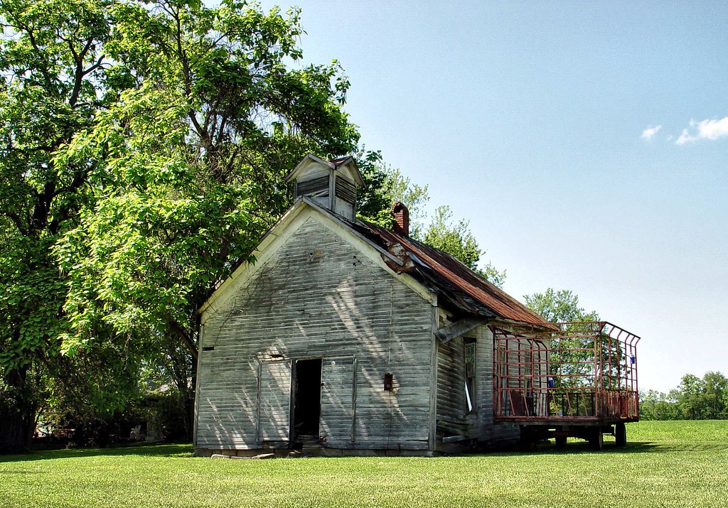 Parting ways This old schoolhouse outside of Vincent Ohio … Flickr