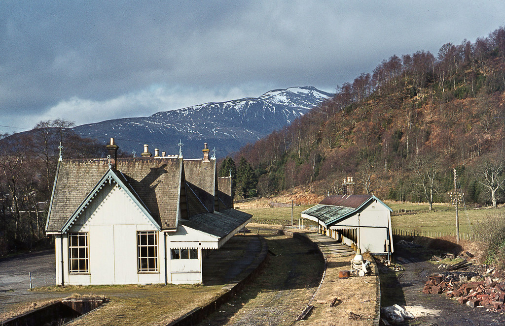 Callander Station from the roadbridge Mar'73. Taken from t… Flickr